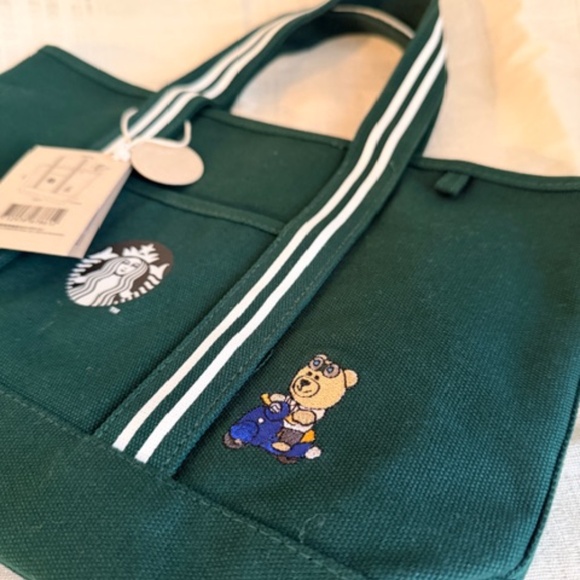 Starbucks Taiwan Exclusive Tote bag - Green Canvas Embroidered Bear Detail NWT - Picture 11 of 16